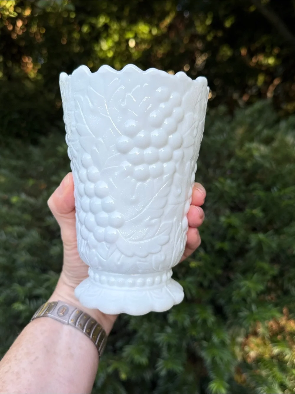 VTG Imperial Milk Glass Grape Vase 6” Scalloped Rim MCM Marked IG GrannyChic